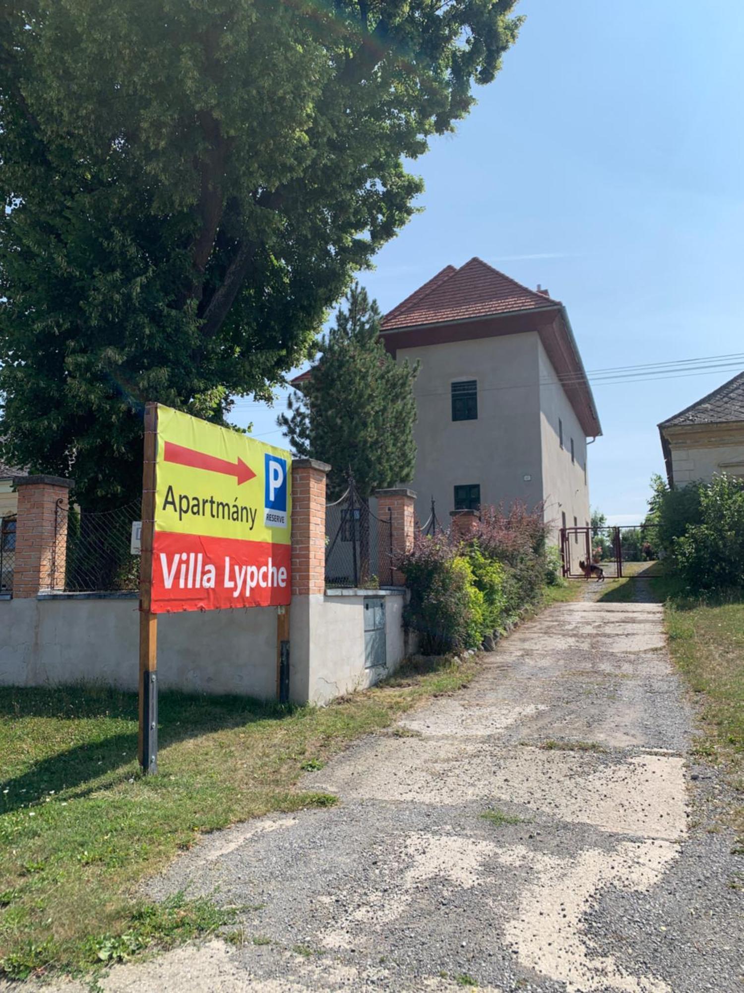 Villa Lypche Bešeňová Exteriér fotografie